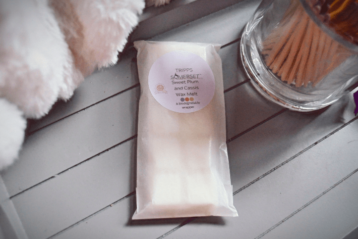 Sweet Plum and Cassis Wax Melt��